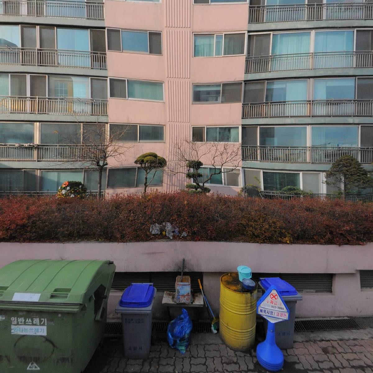 리빙샵 틈틈_3