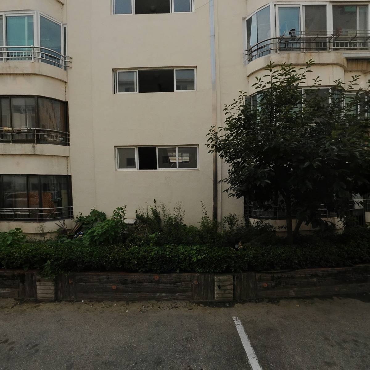 블루앤_3