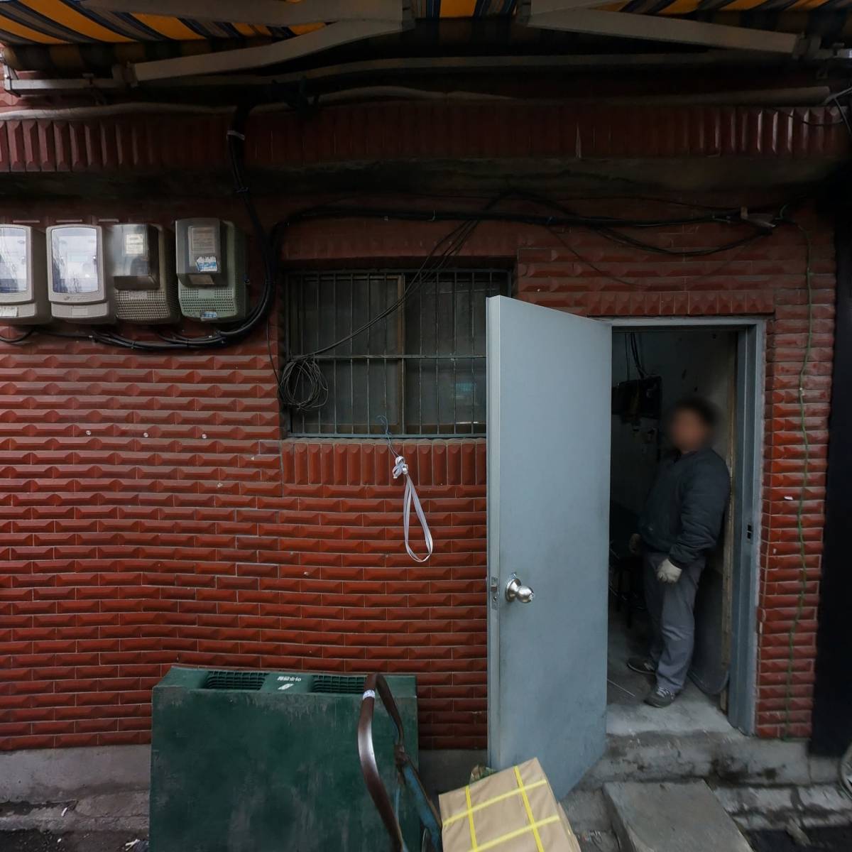 스펀지아울렛스토어