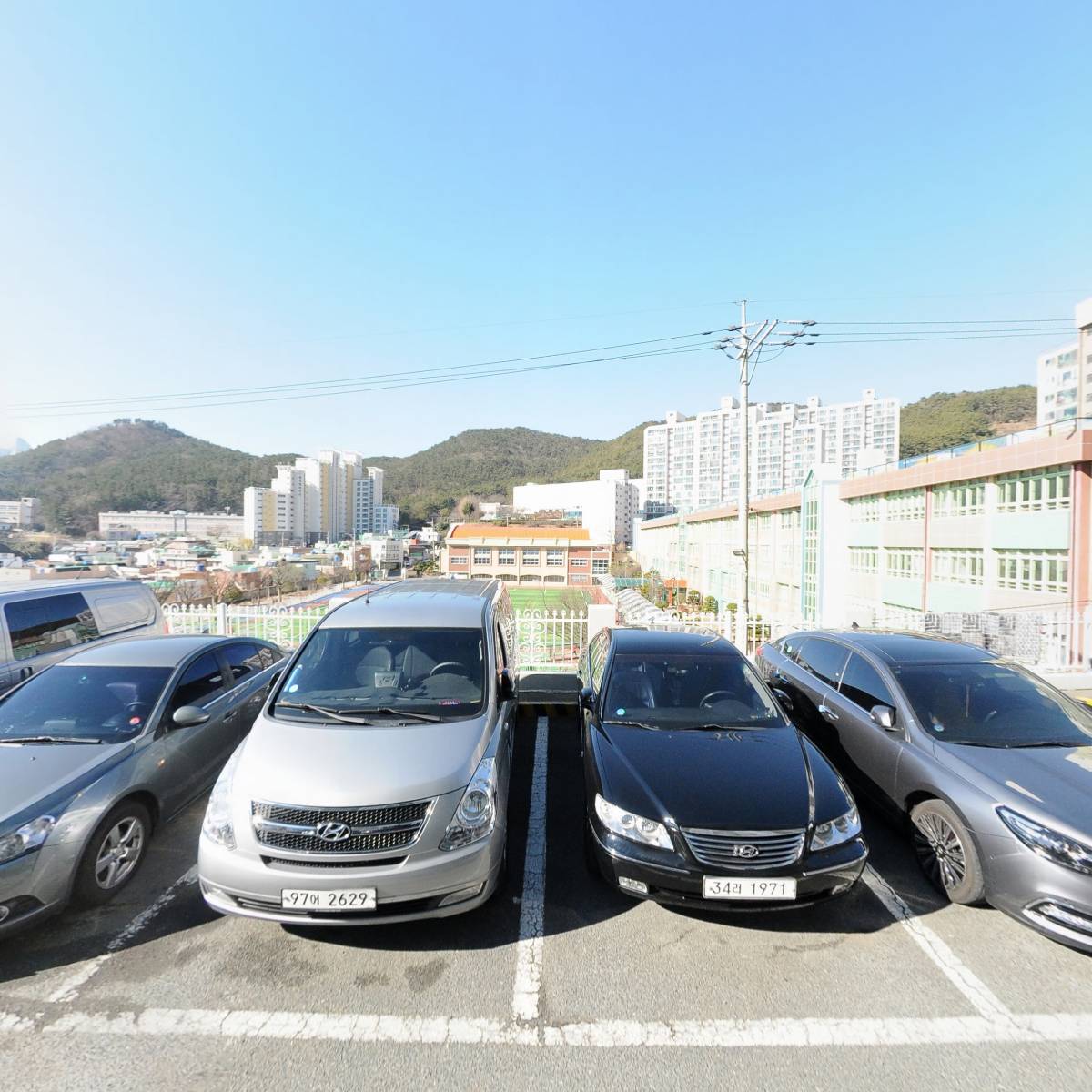 이둘연