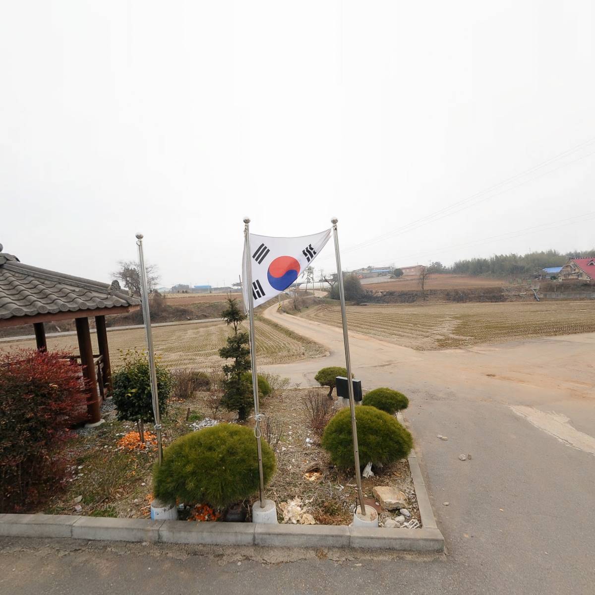 （사）대한노인회 산이면분회 원항경로당