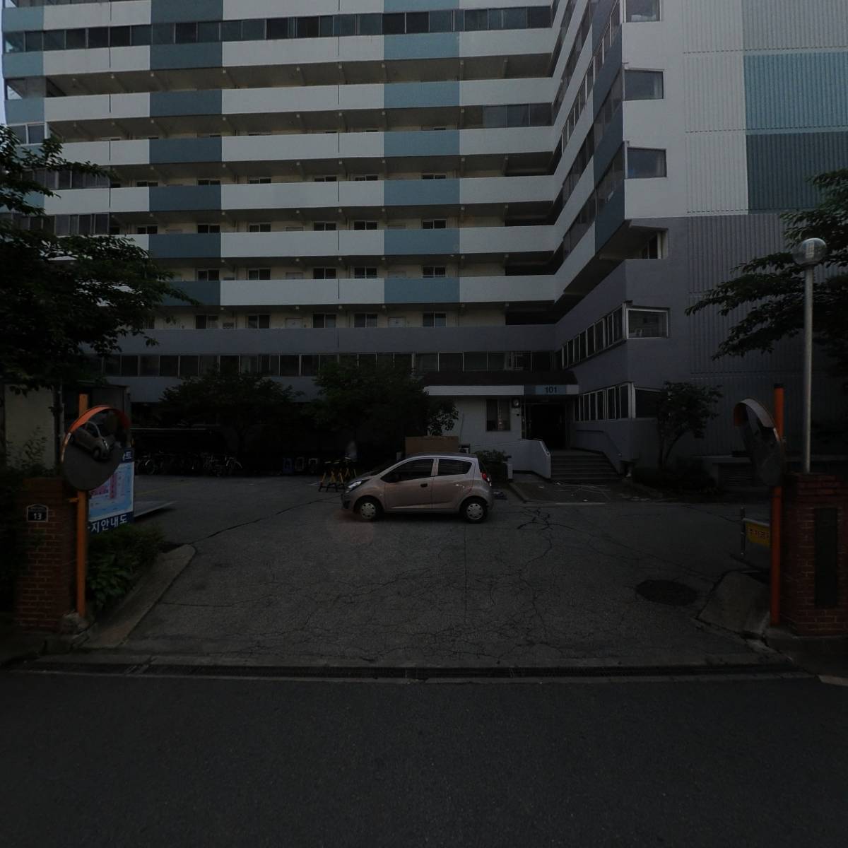 룩삼(LookSam)