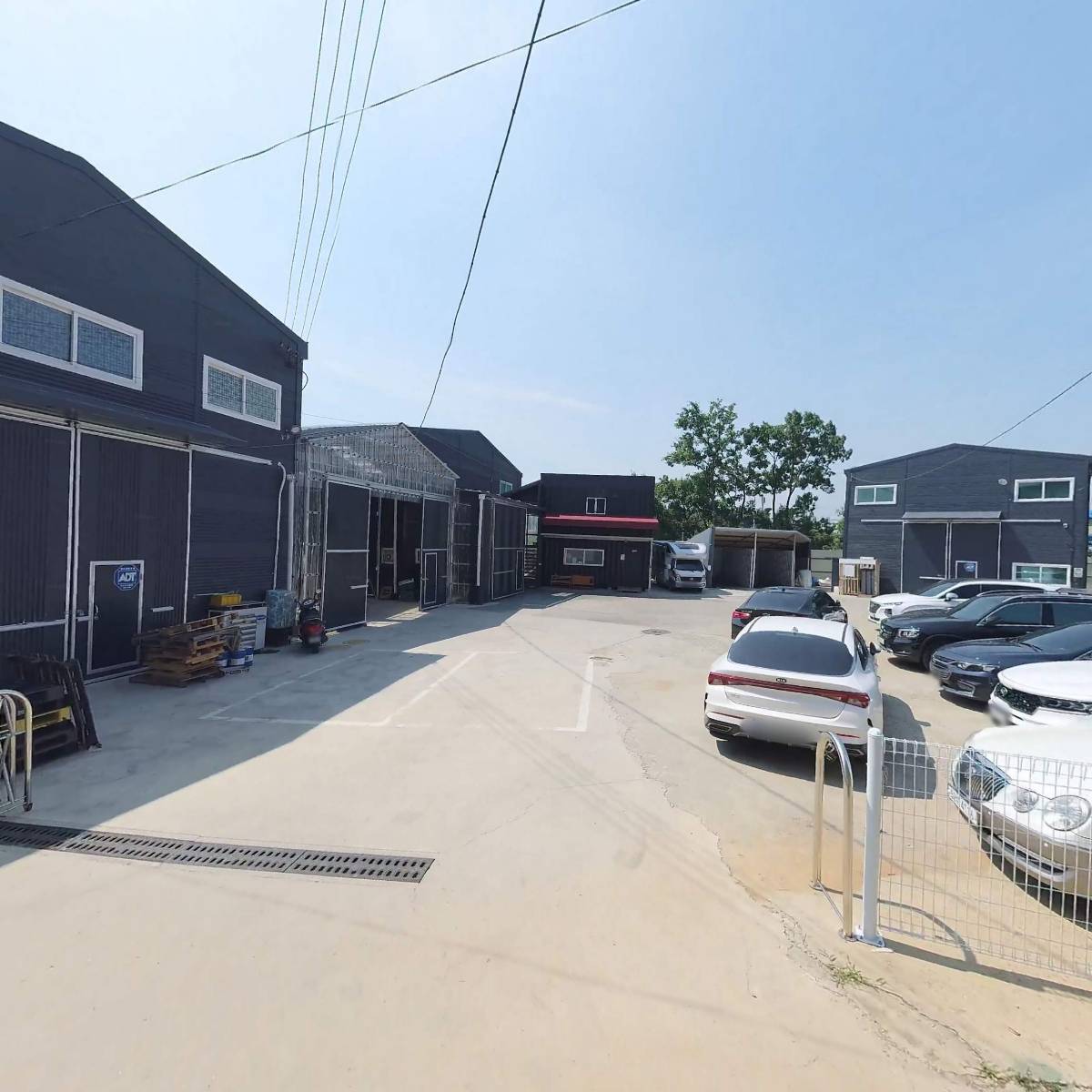 마크라모터스(주)