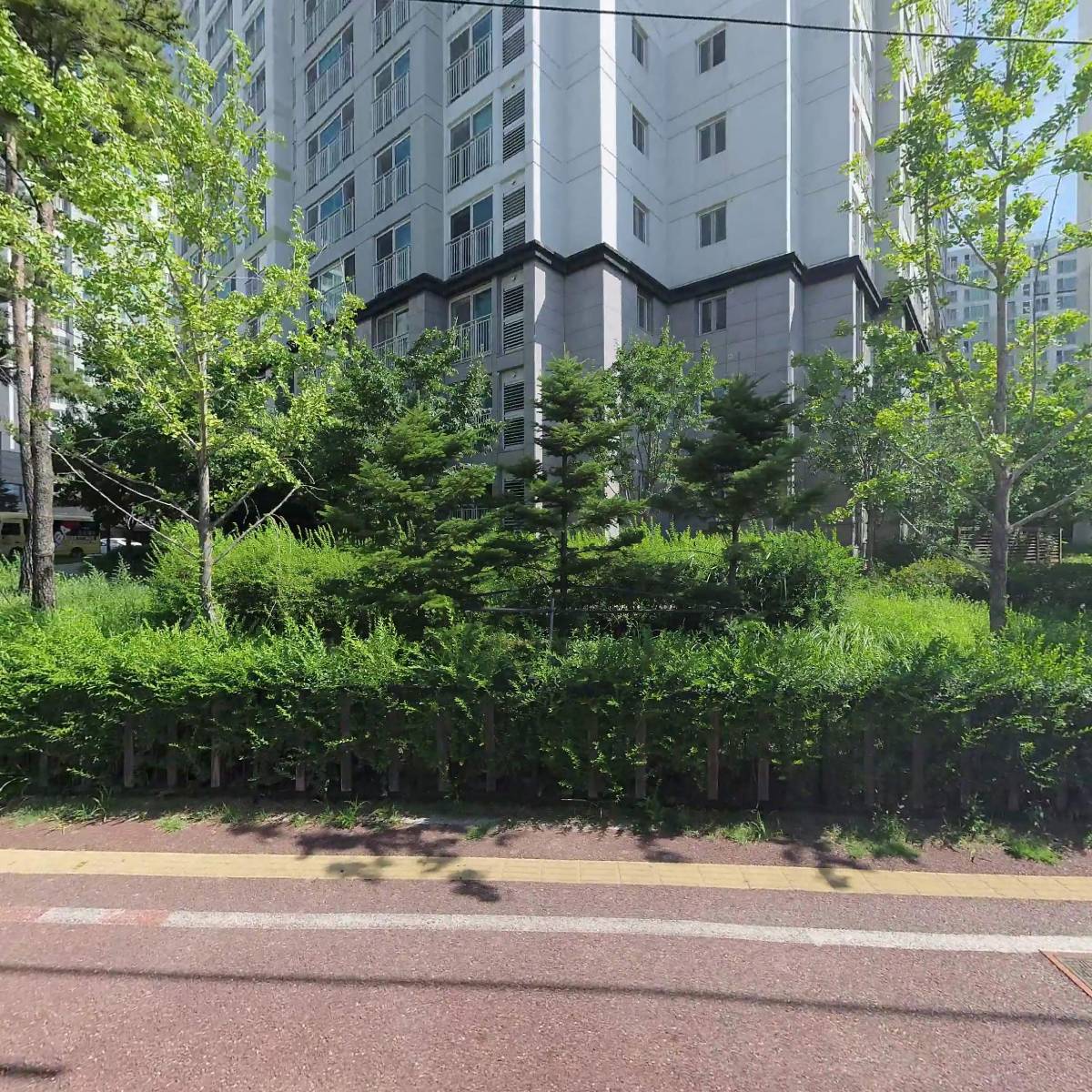 에센셜샵