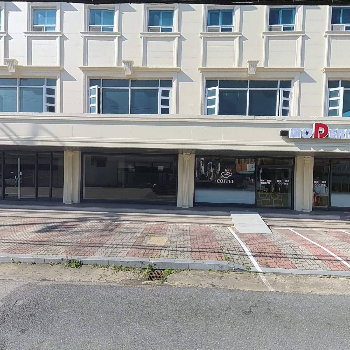 (주)에이치에스엠 리본호텔