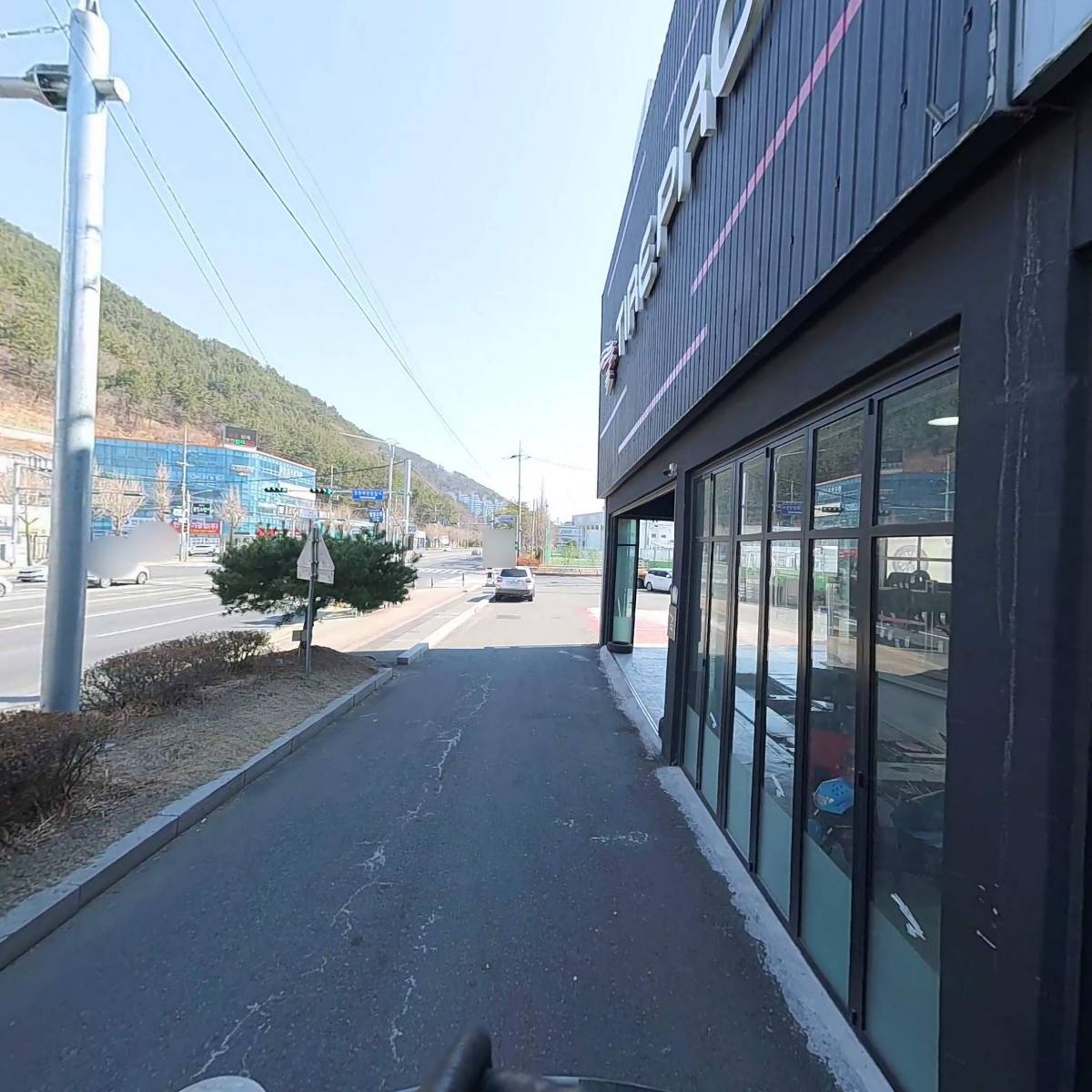 문스모터스_2