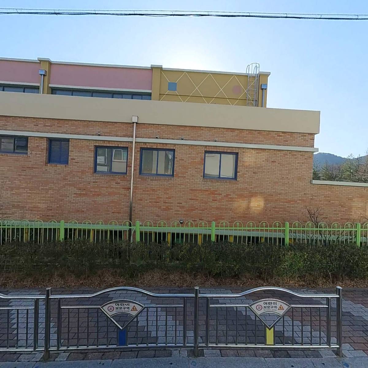 율하초등학교