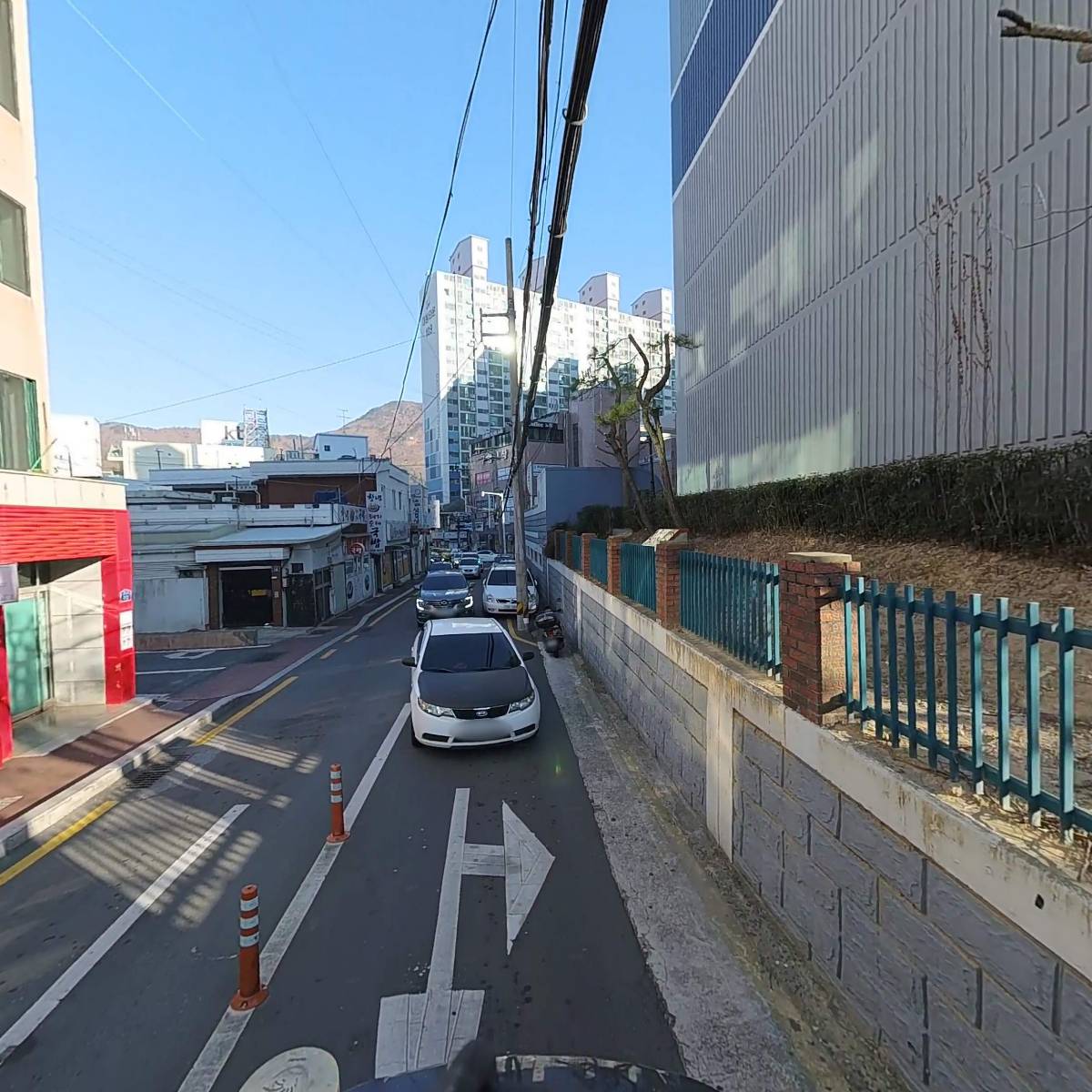 컴포즈커피마산창신대점_2