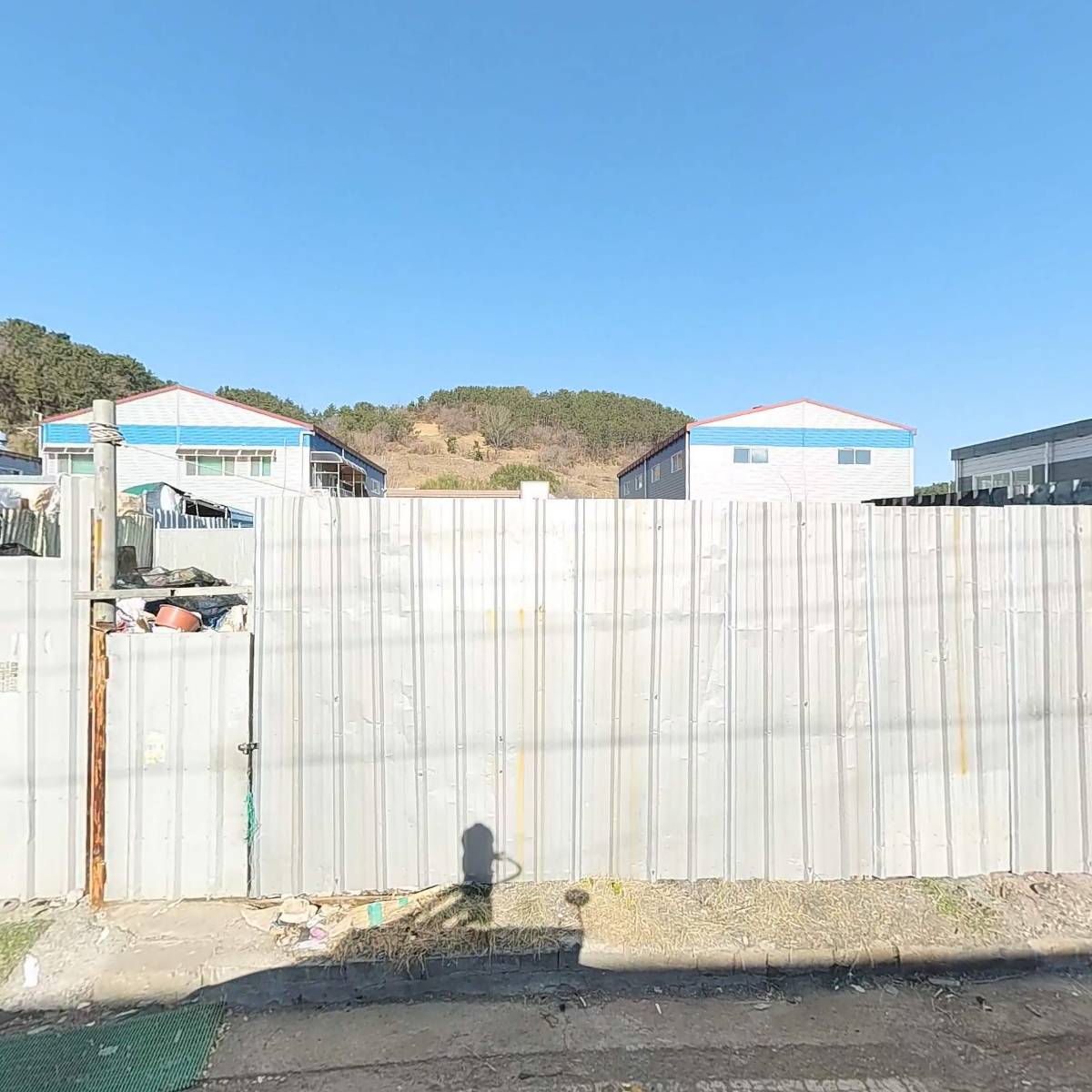 큰손1치킨2피자 용원점
