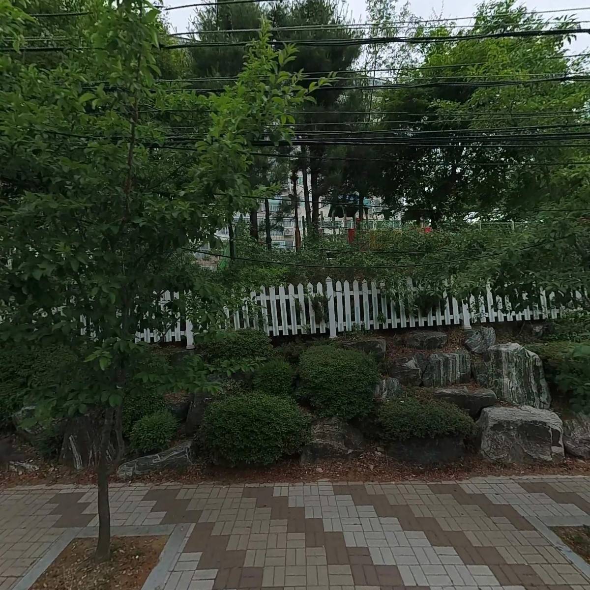 로젠송산