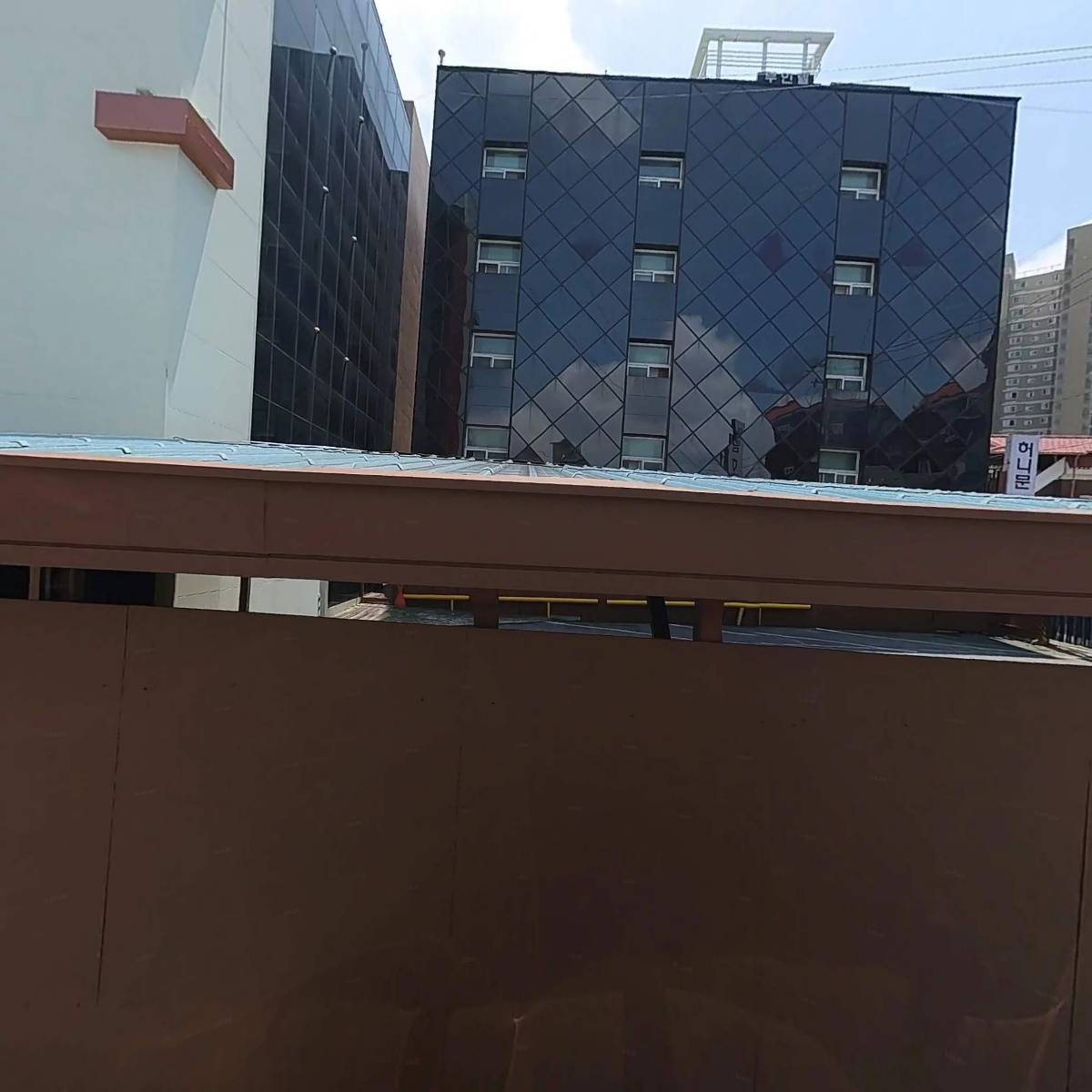 유한회사 이끌림호텔 아모르신관_3