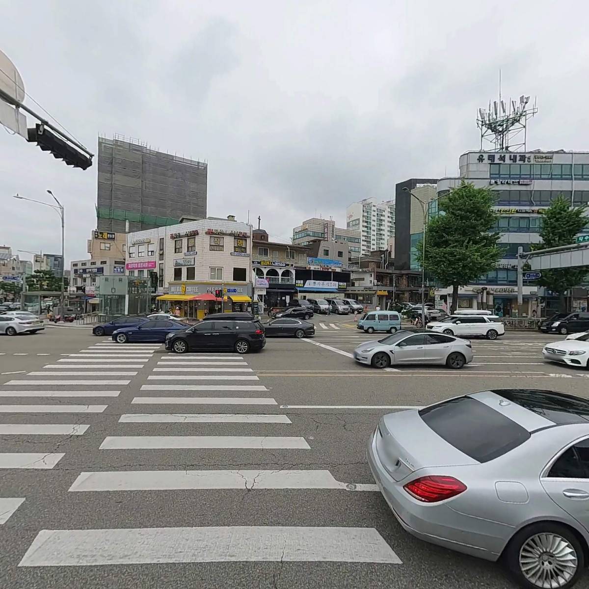 네이처리퍼블릭메트로약수역점_3