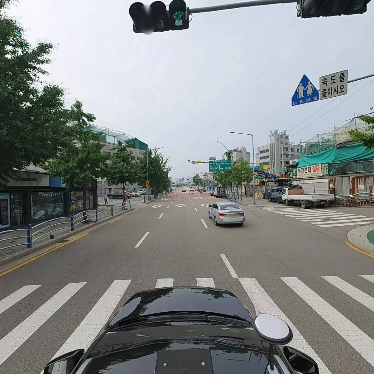 게라지 페로(GARAGE FERRO)_4