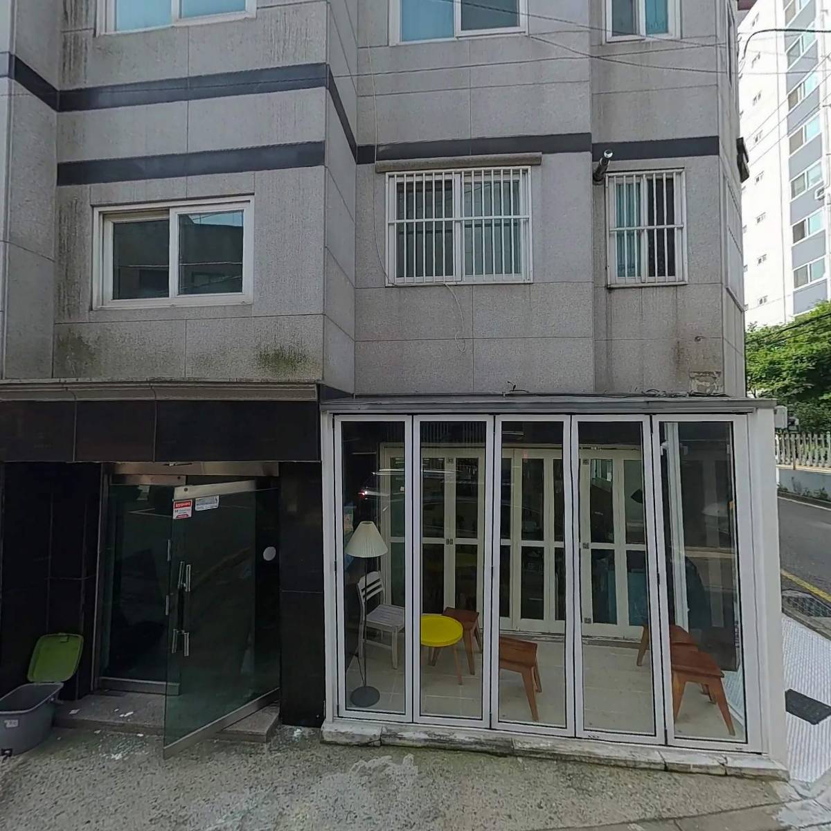 주식회사로우런더리_3