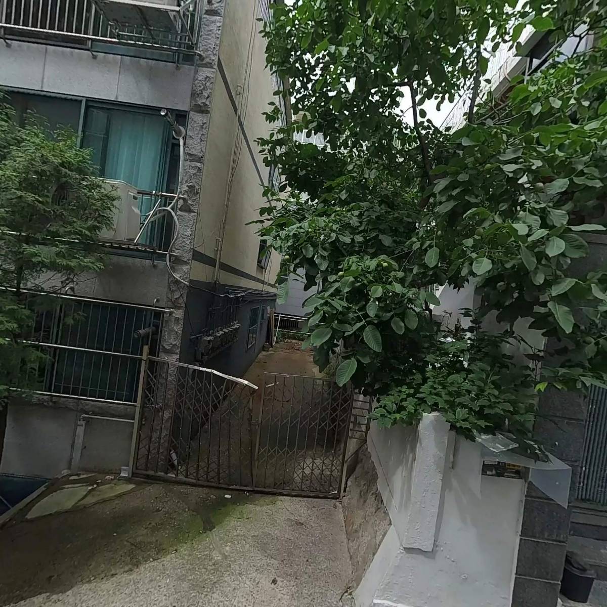 명신부동산중개인사무소_3