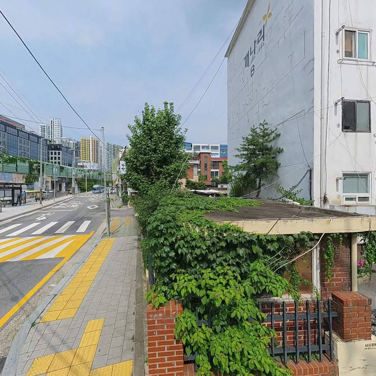 딜라이트커뮤니케이션즈