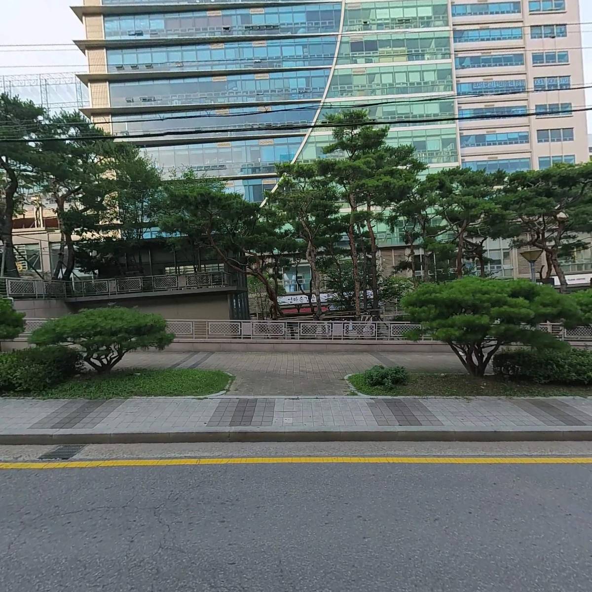 우리이엔시