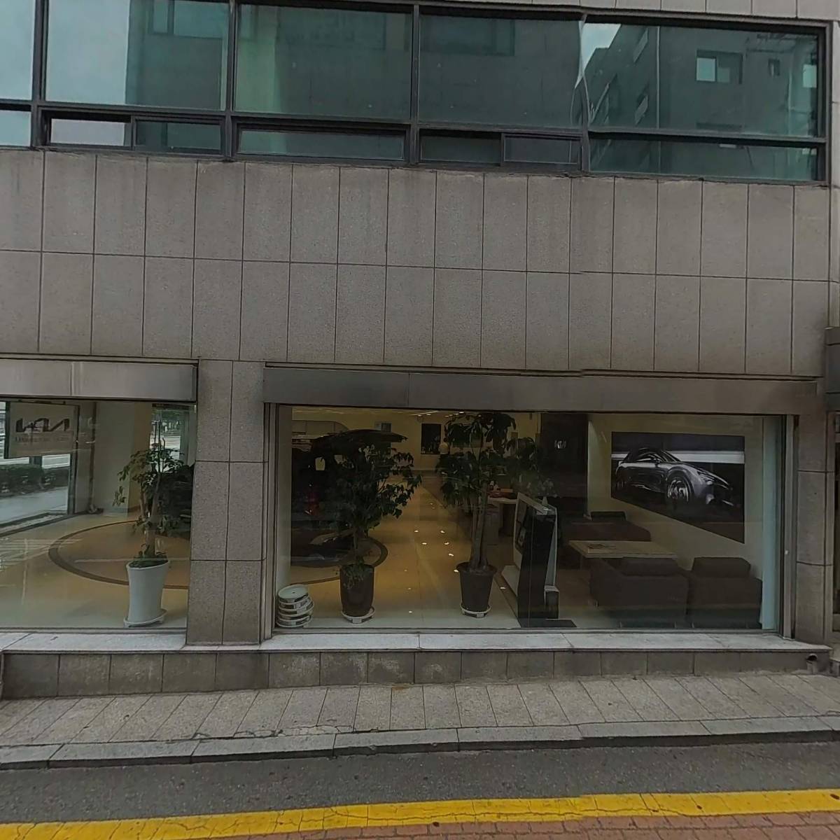 맘스터치시흥사거리점_3