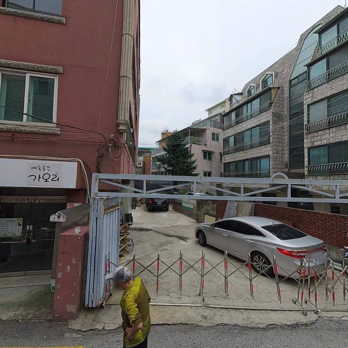 깜꼬치킨