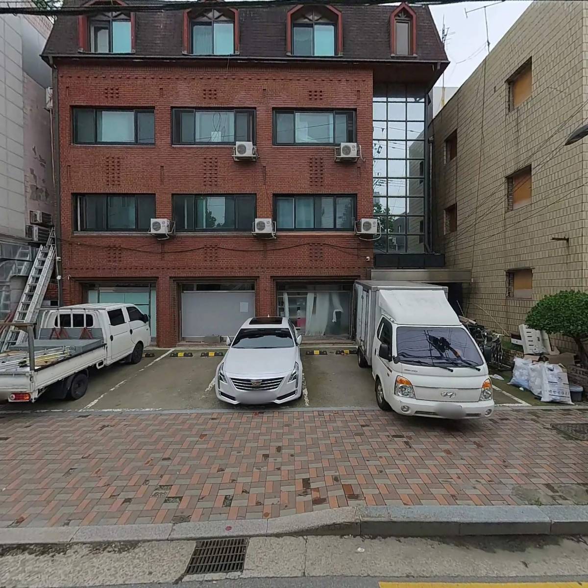 디사인