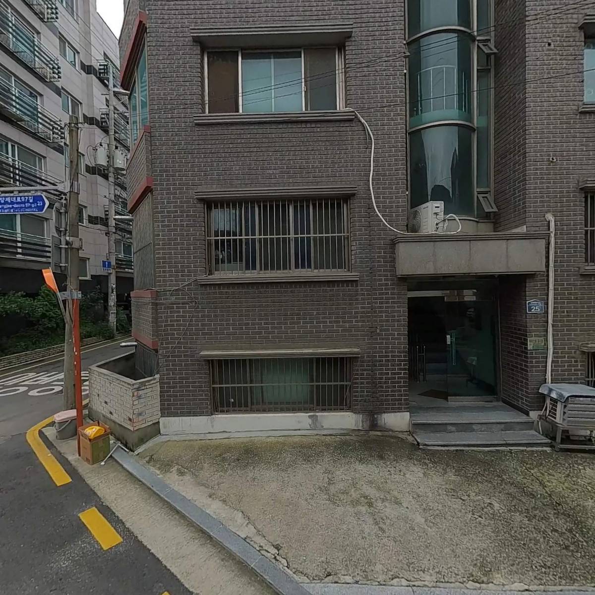 바이 비 784(by B 784)_3