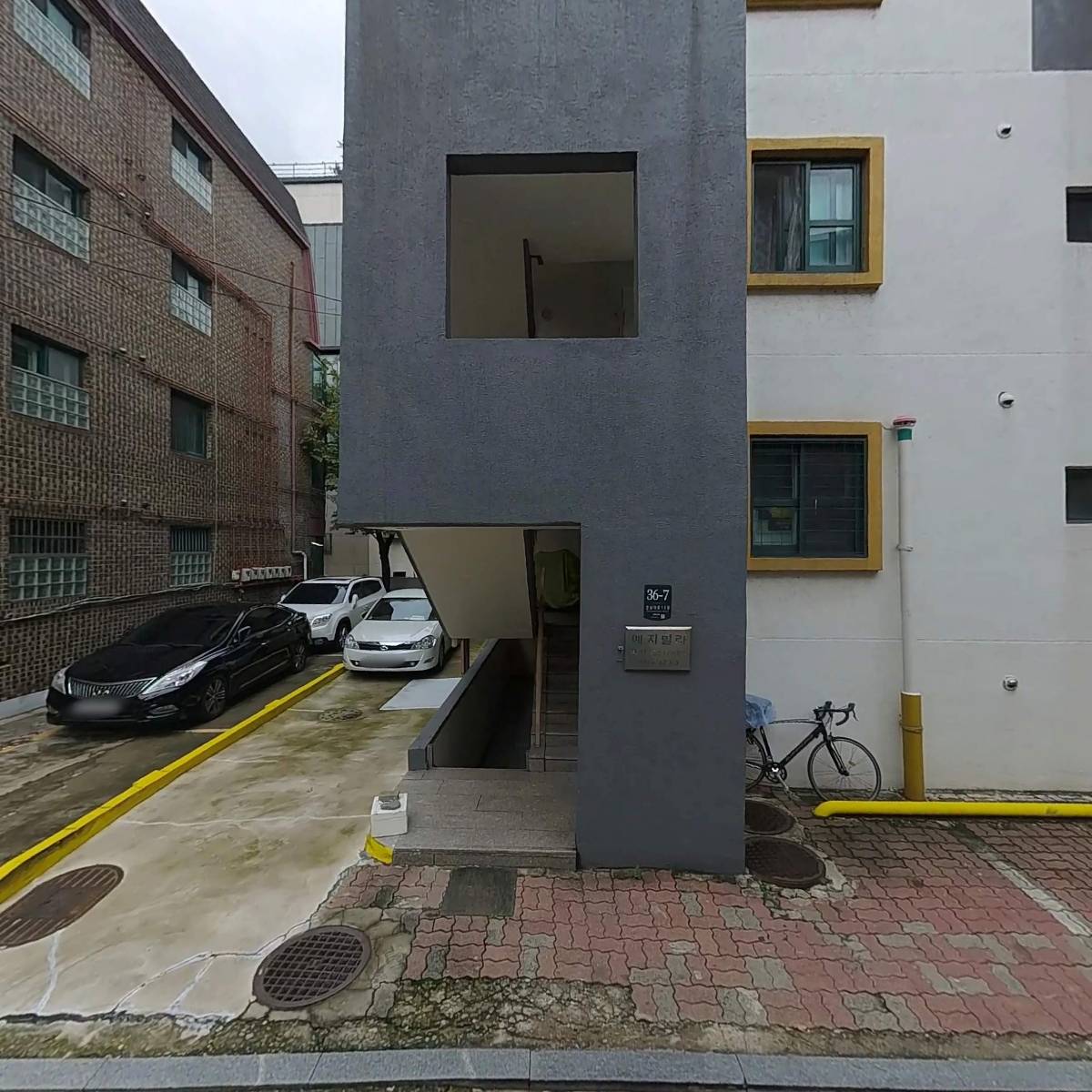엘라케이