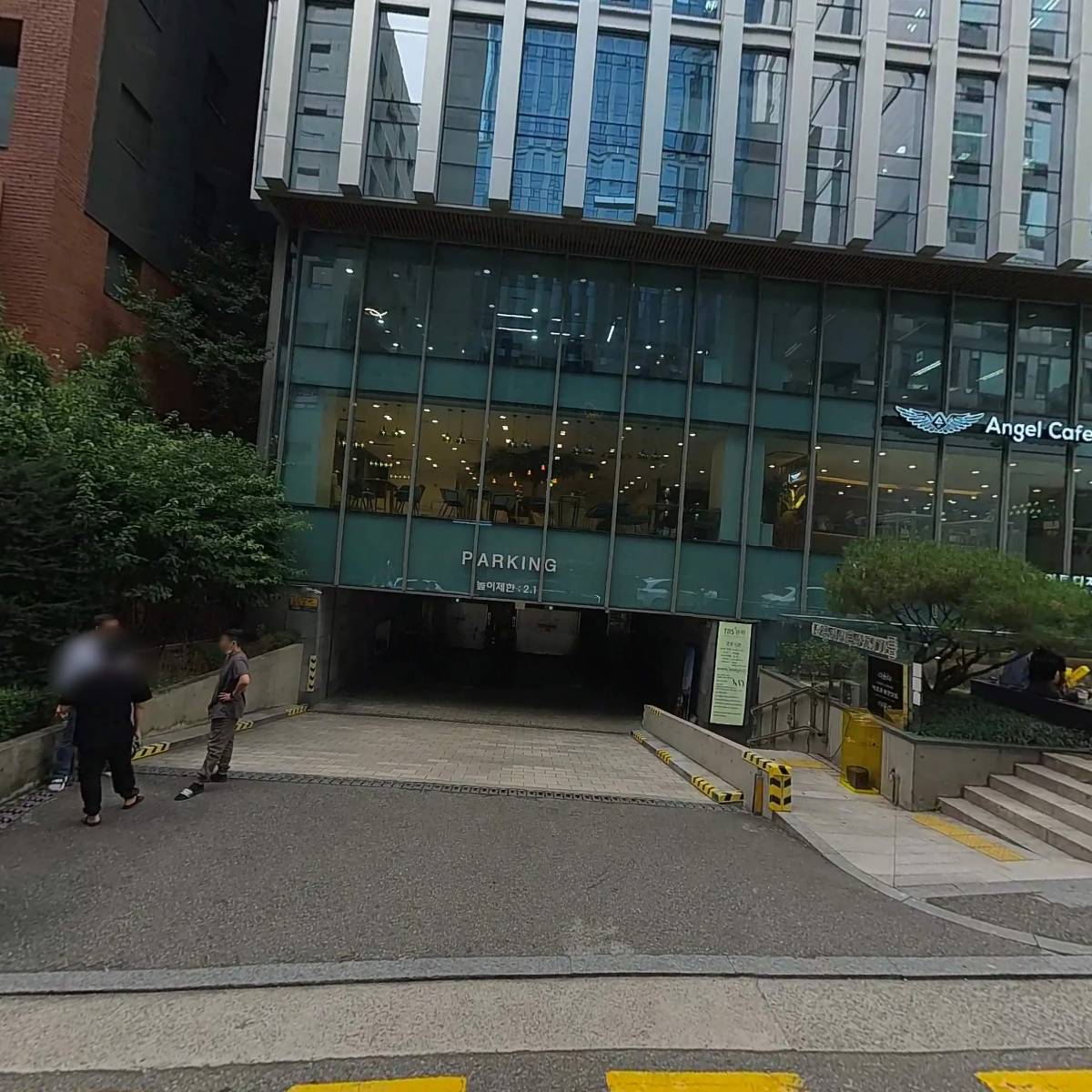 투엠_3