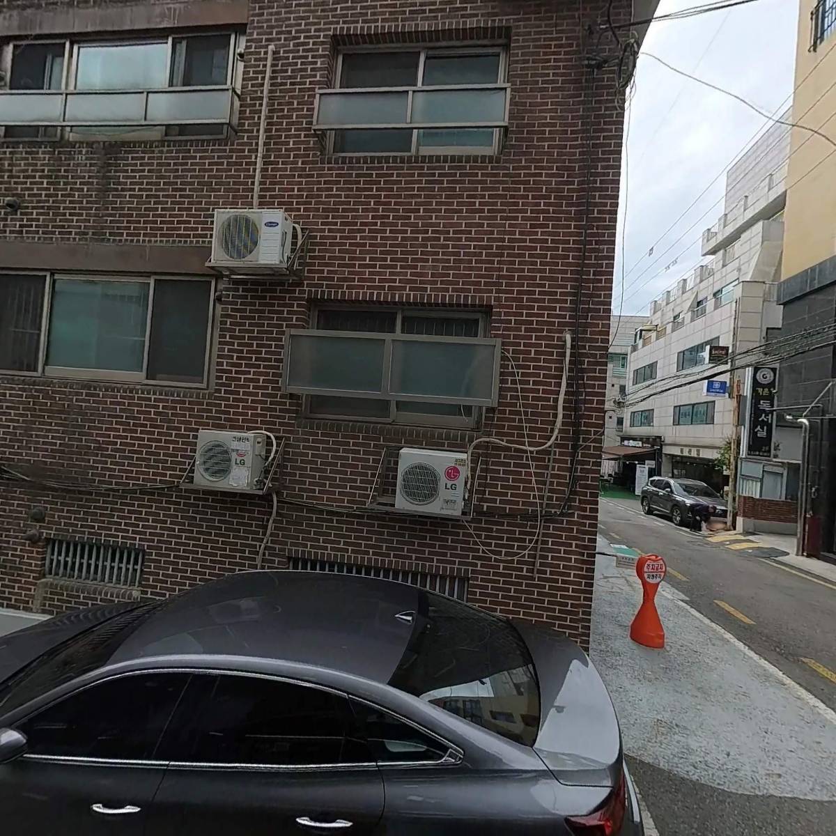 몰랑네일