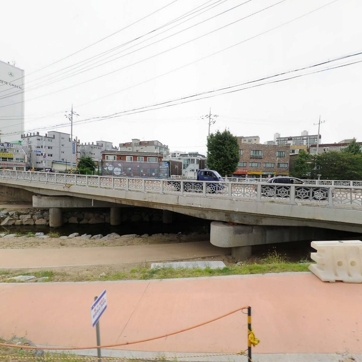 동신글라스텍 주식회사