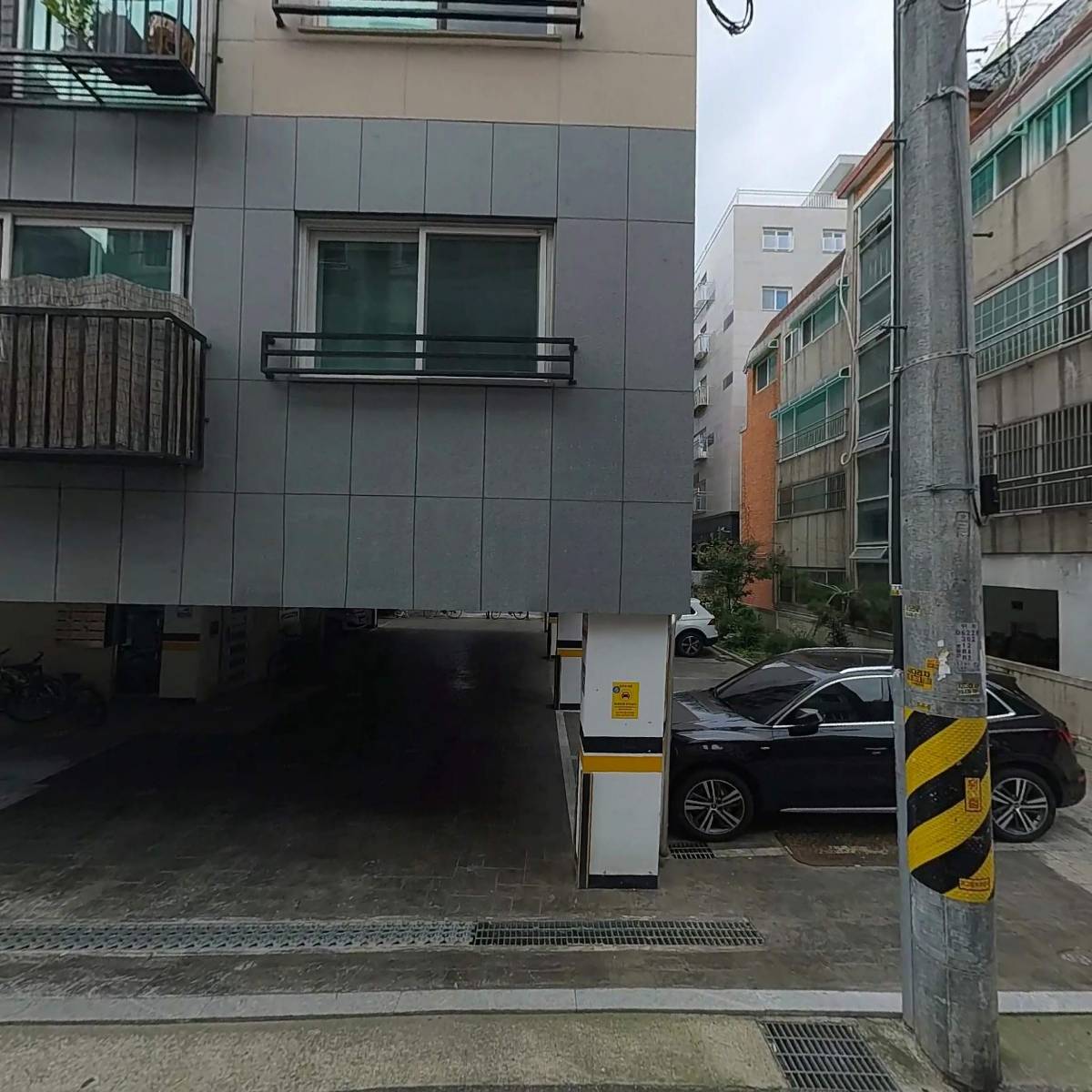 에디토리얼컴퍼니