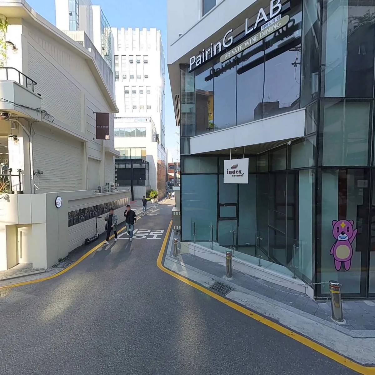 르챔버_3