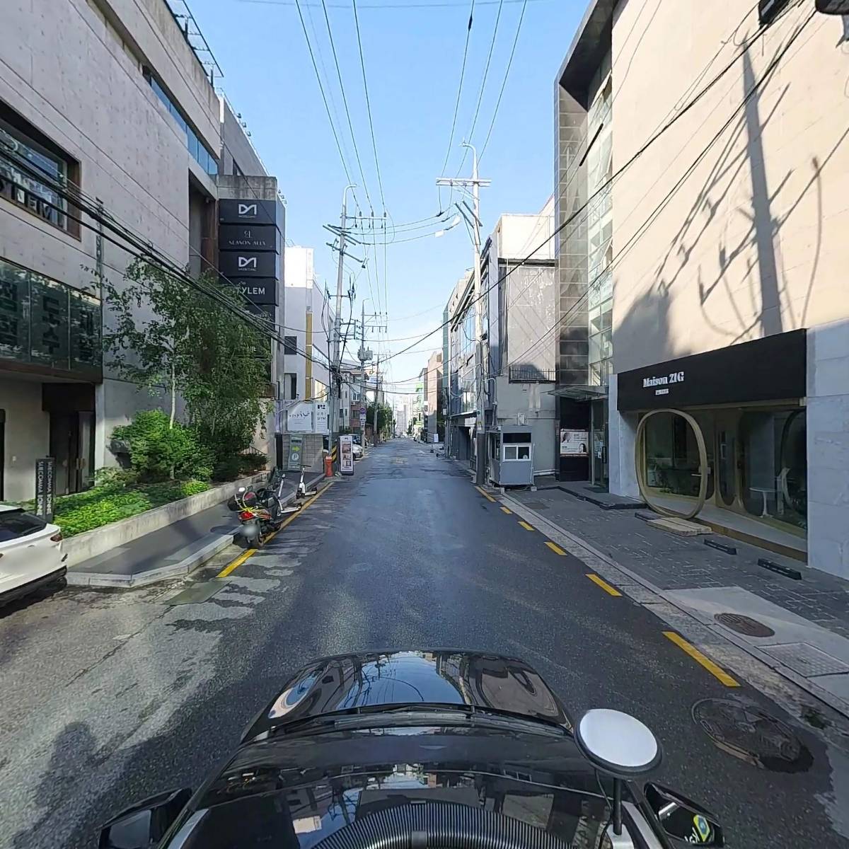 먼데이투썬데이_4