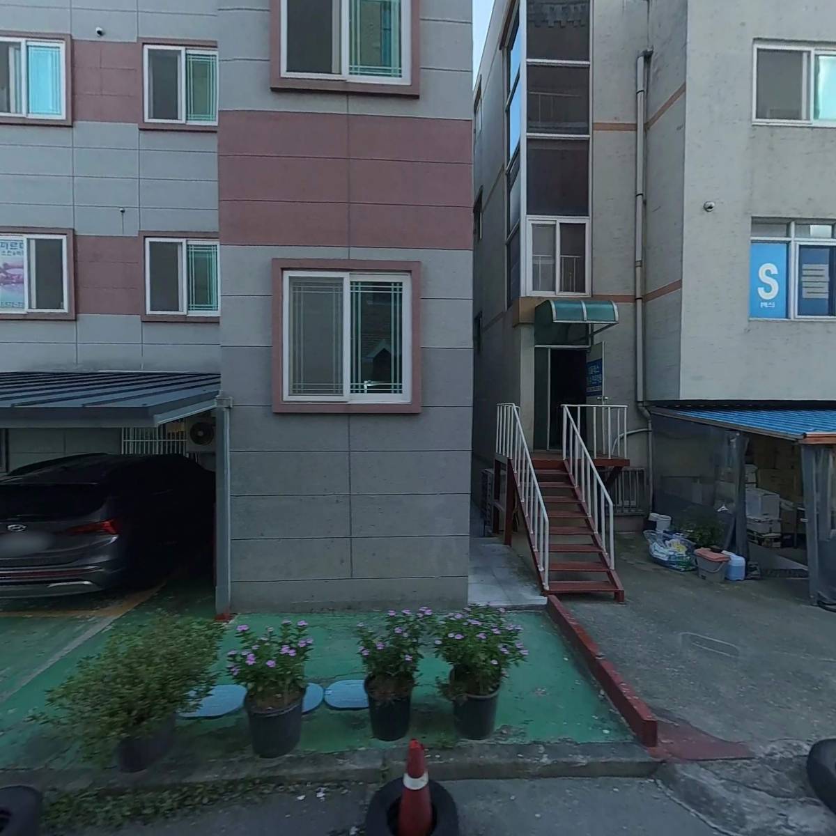 더 핏_3