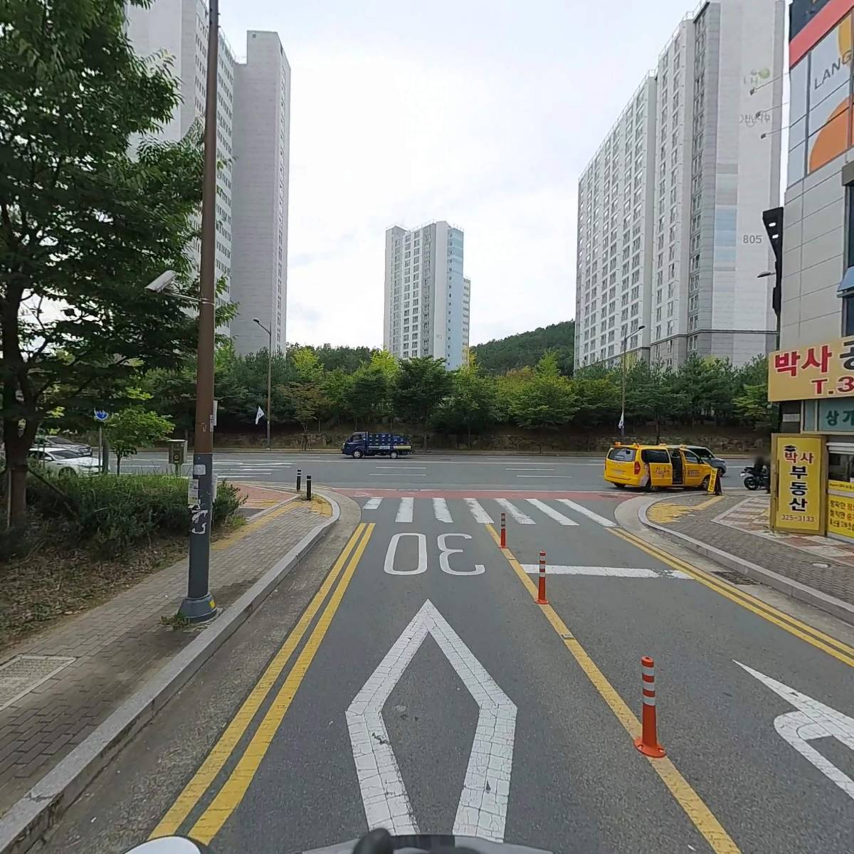 뼈큰감자탕 금호지구점_2