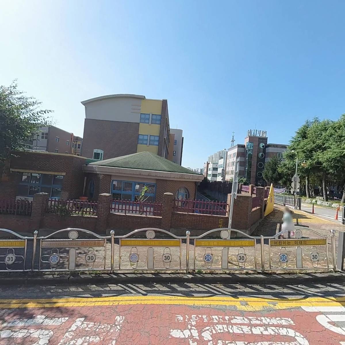 세븐일레븐 광주신가목련점_3