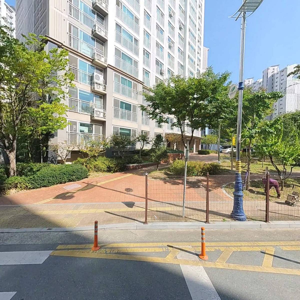 주식회사 엠케이위즈