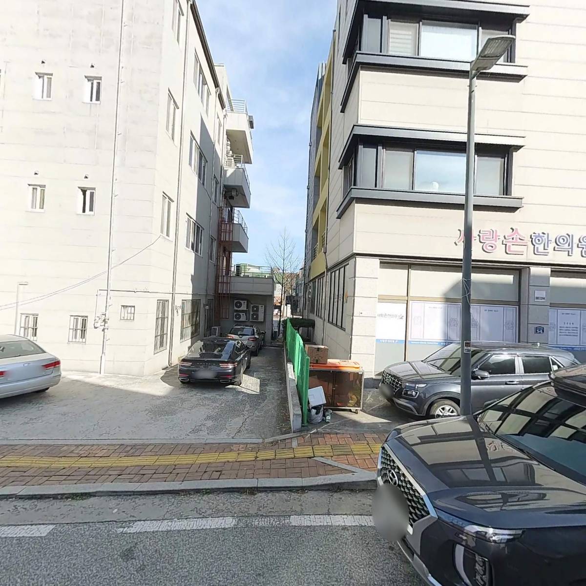 (주)피티에스