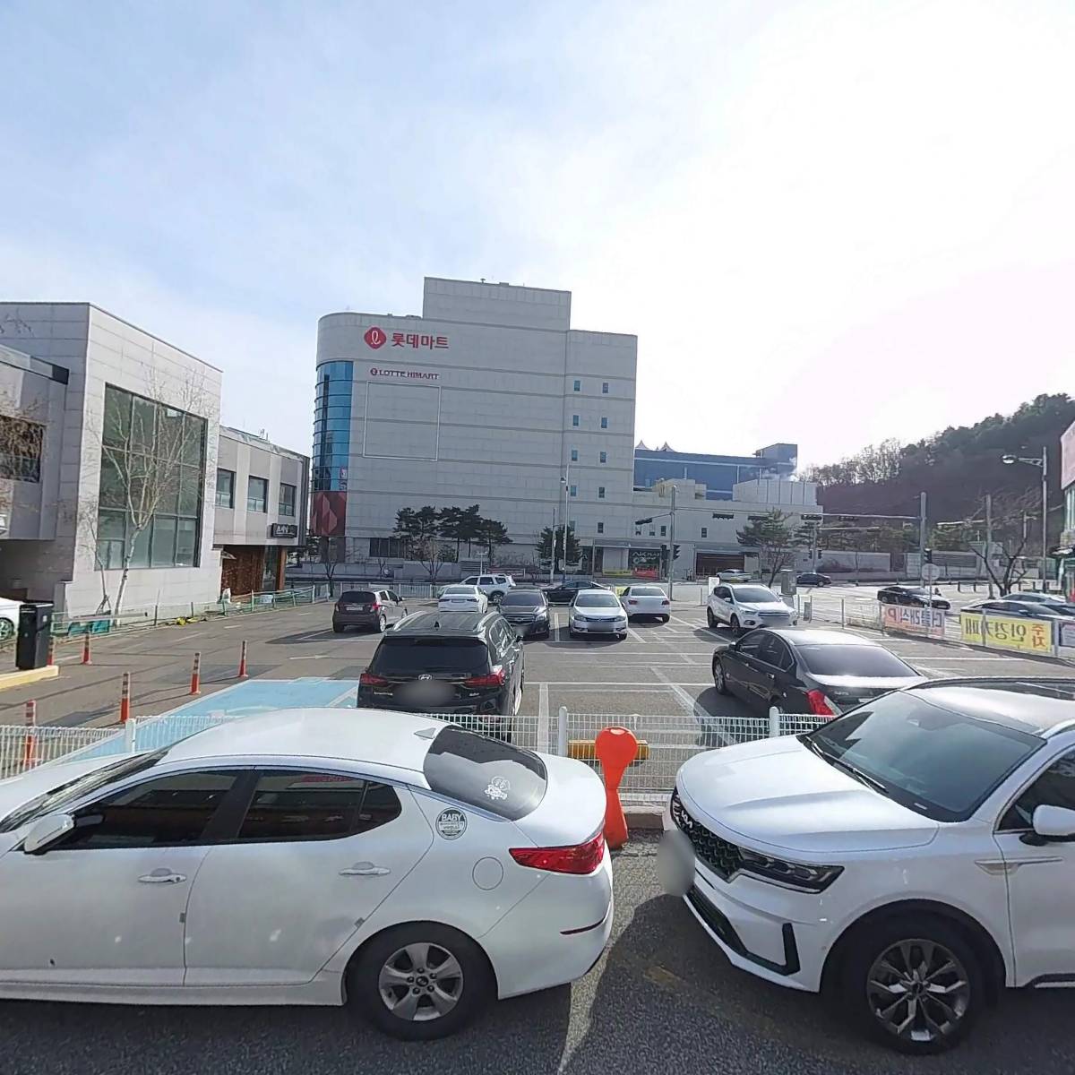 (주)항아리보쌈돌돌이김치본점