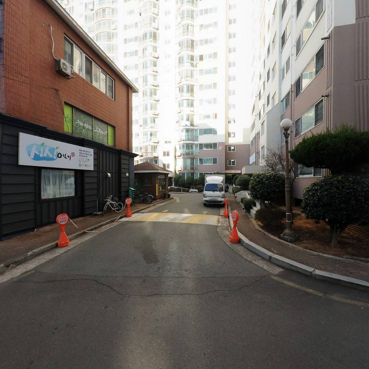 주식회사 스위밍몬스터