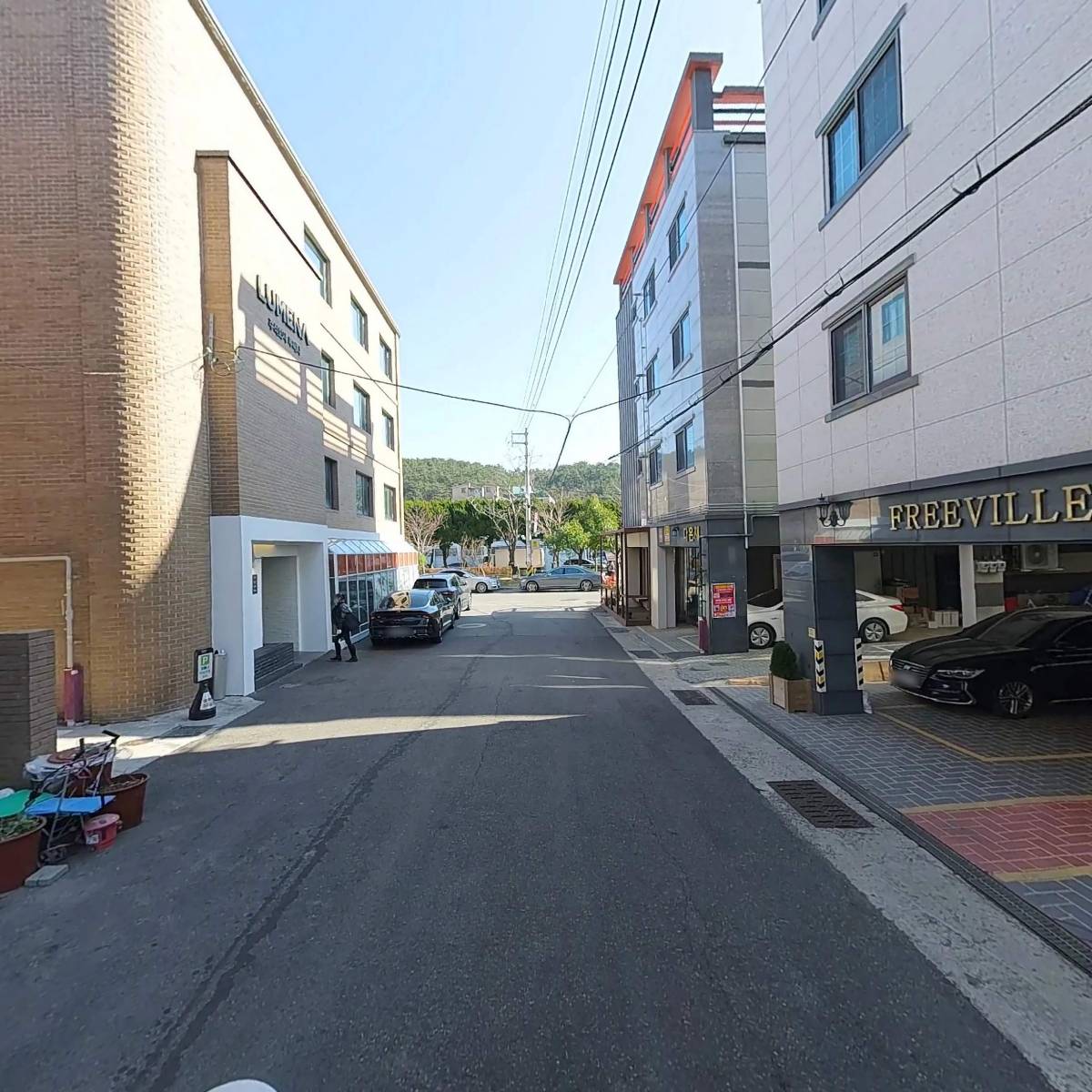 청소하는 총각_2