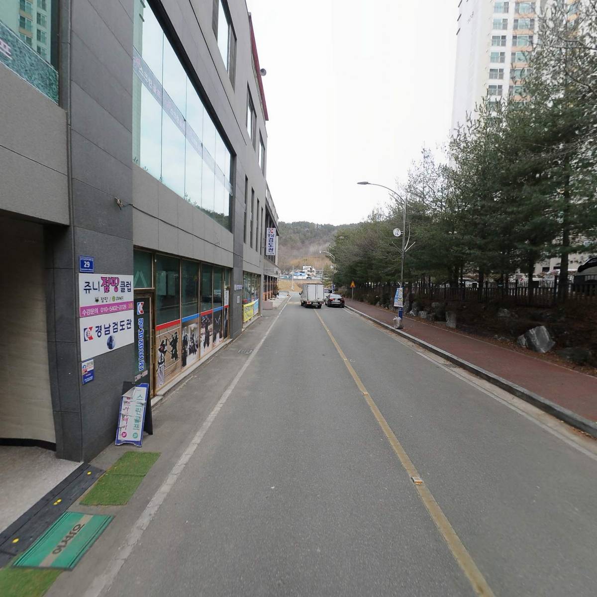 디케이(DK)동키치킨 진주금산점_2