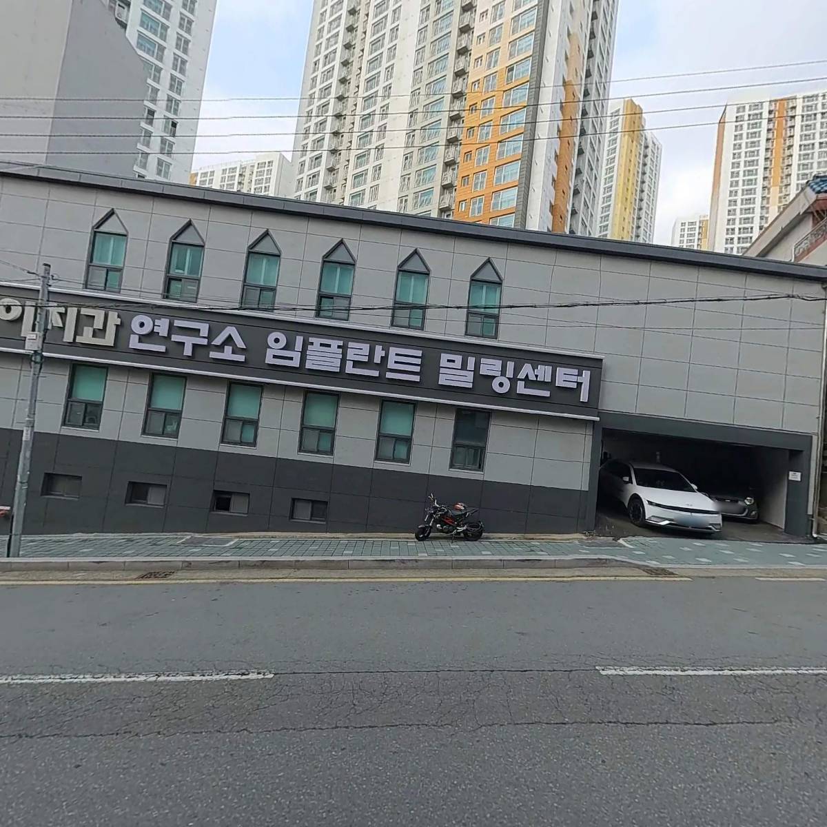 덴트리온 지르플러스 치과기공소_3
