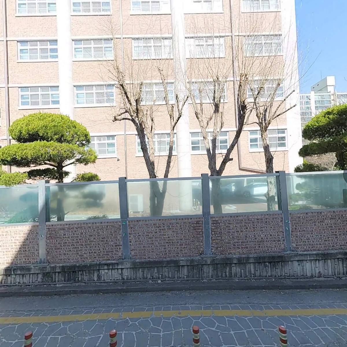 어바웃더그릴