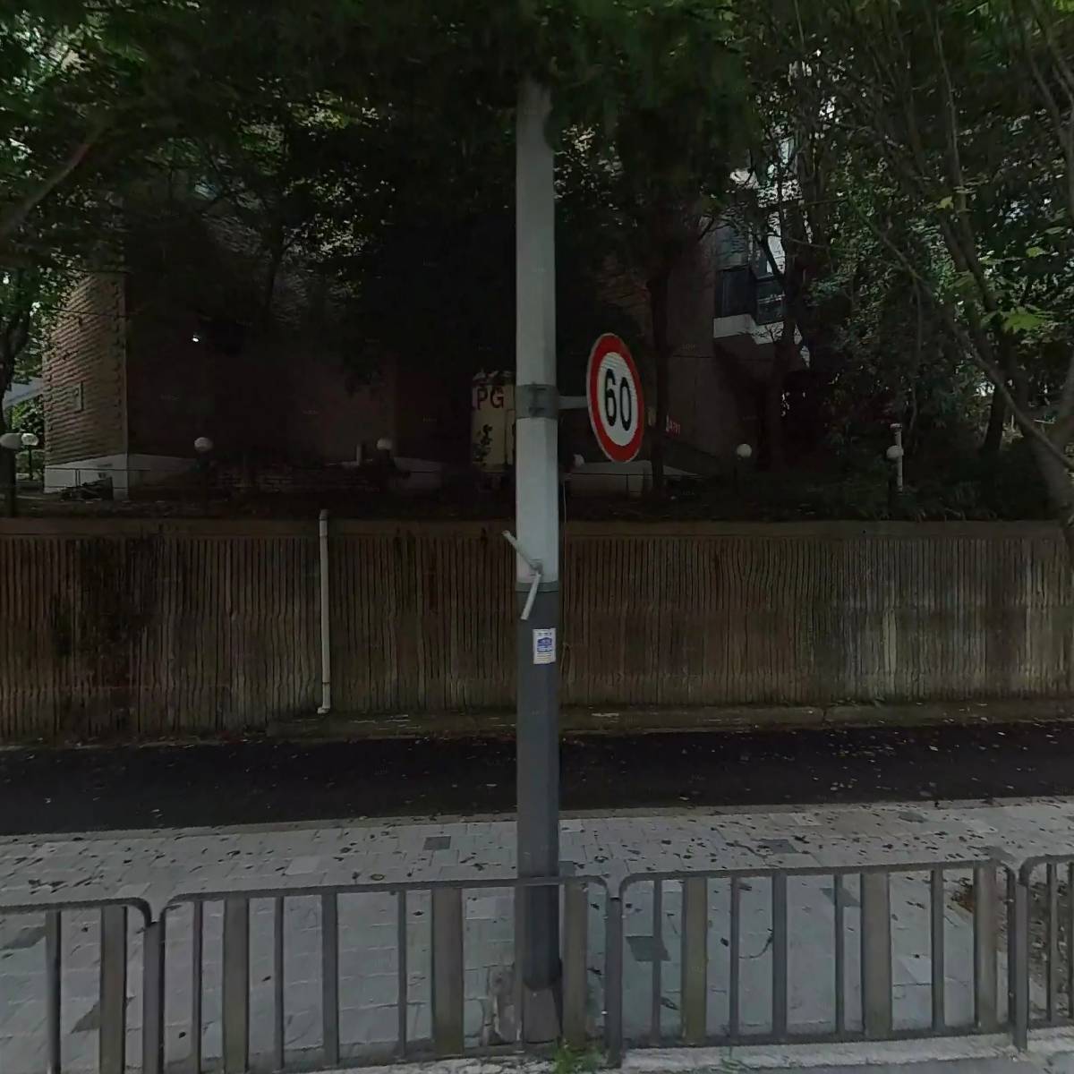 초가원누룽닭