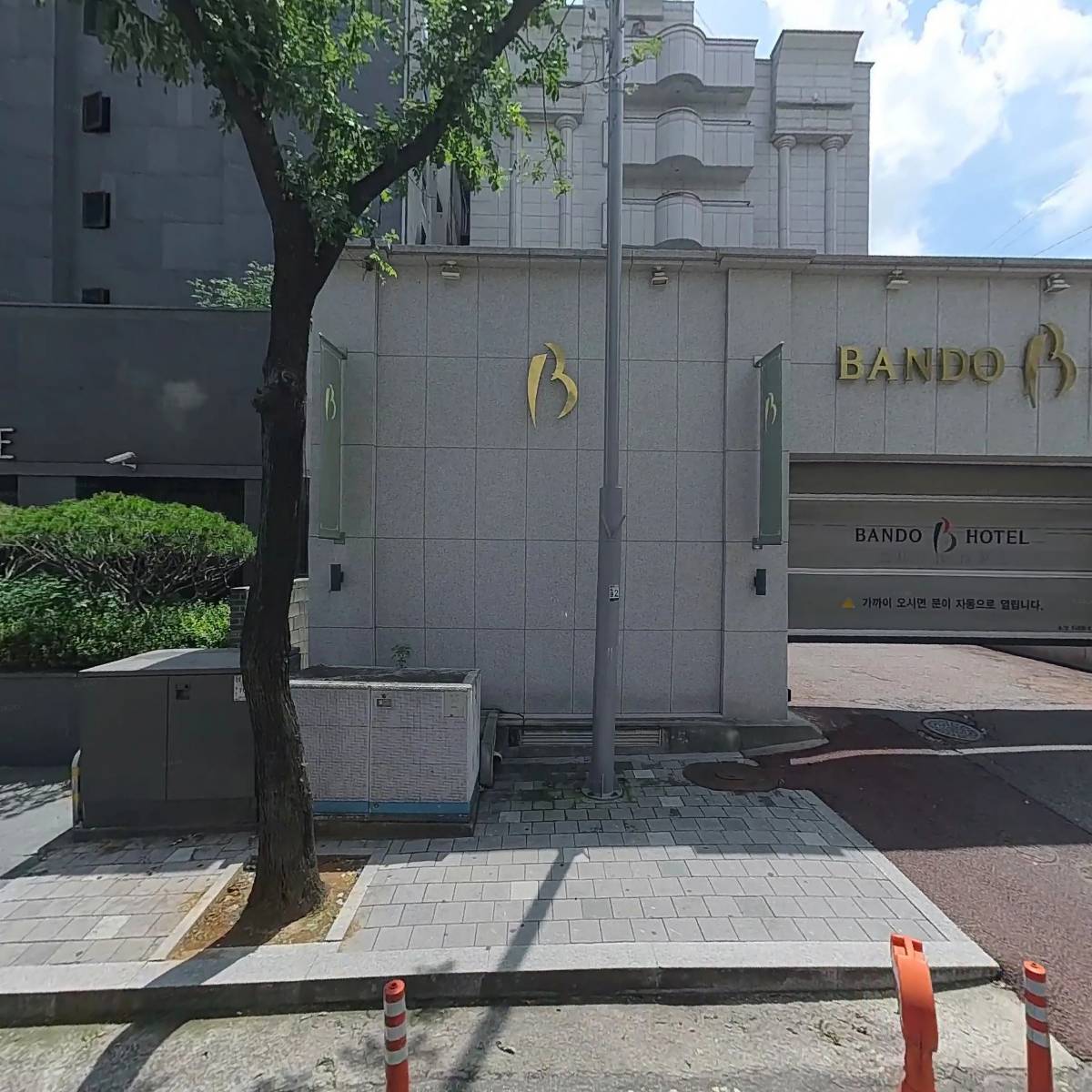 김만호외1명