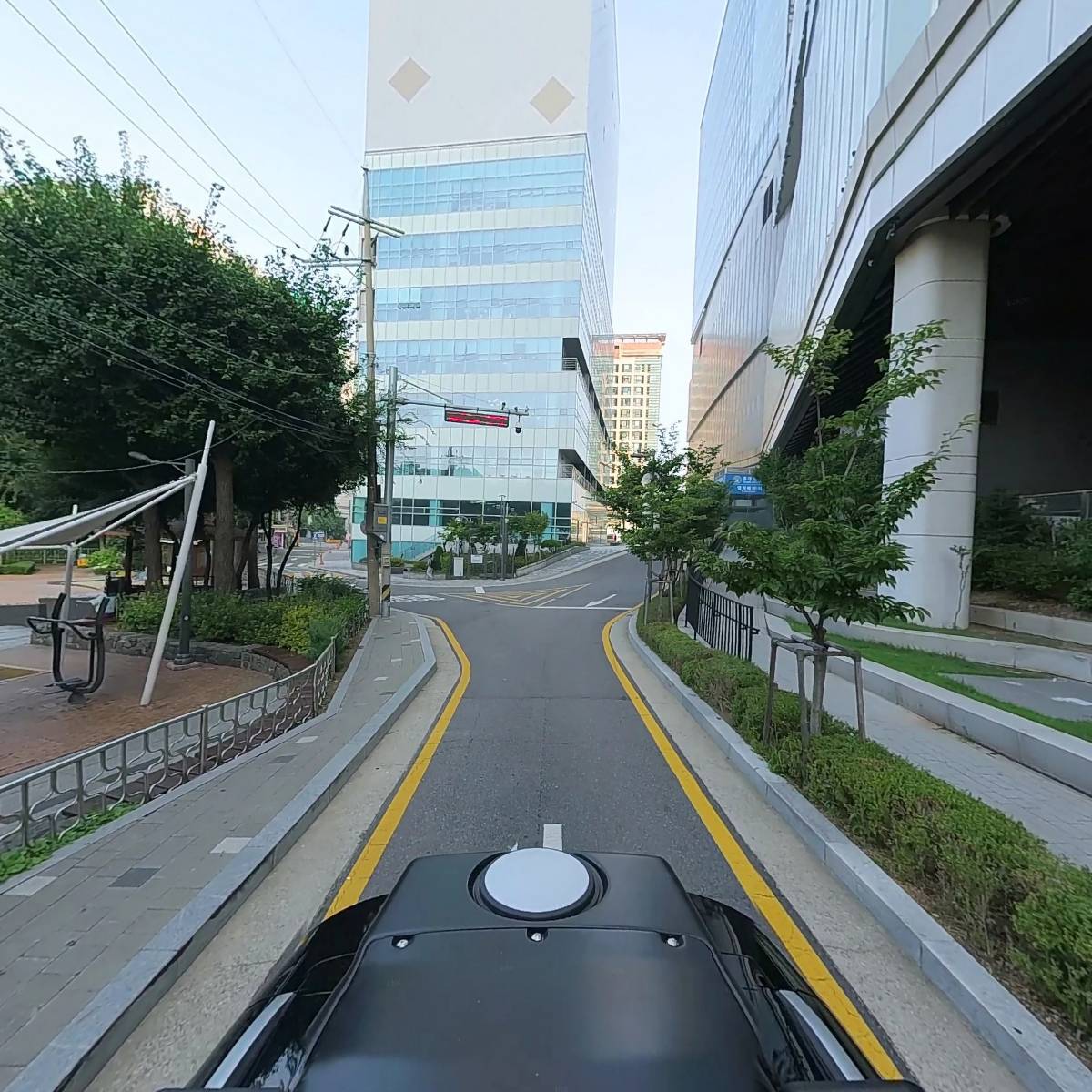 지에스25(GS25)S홍대입구역점_2