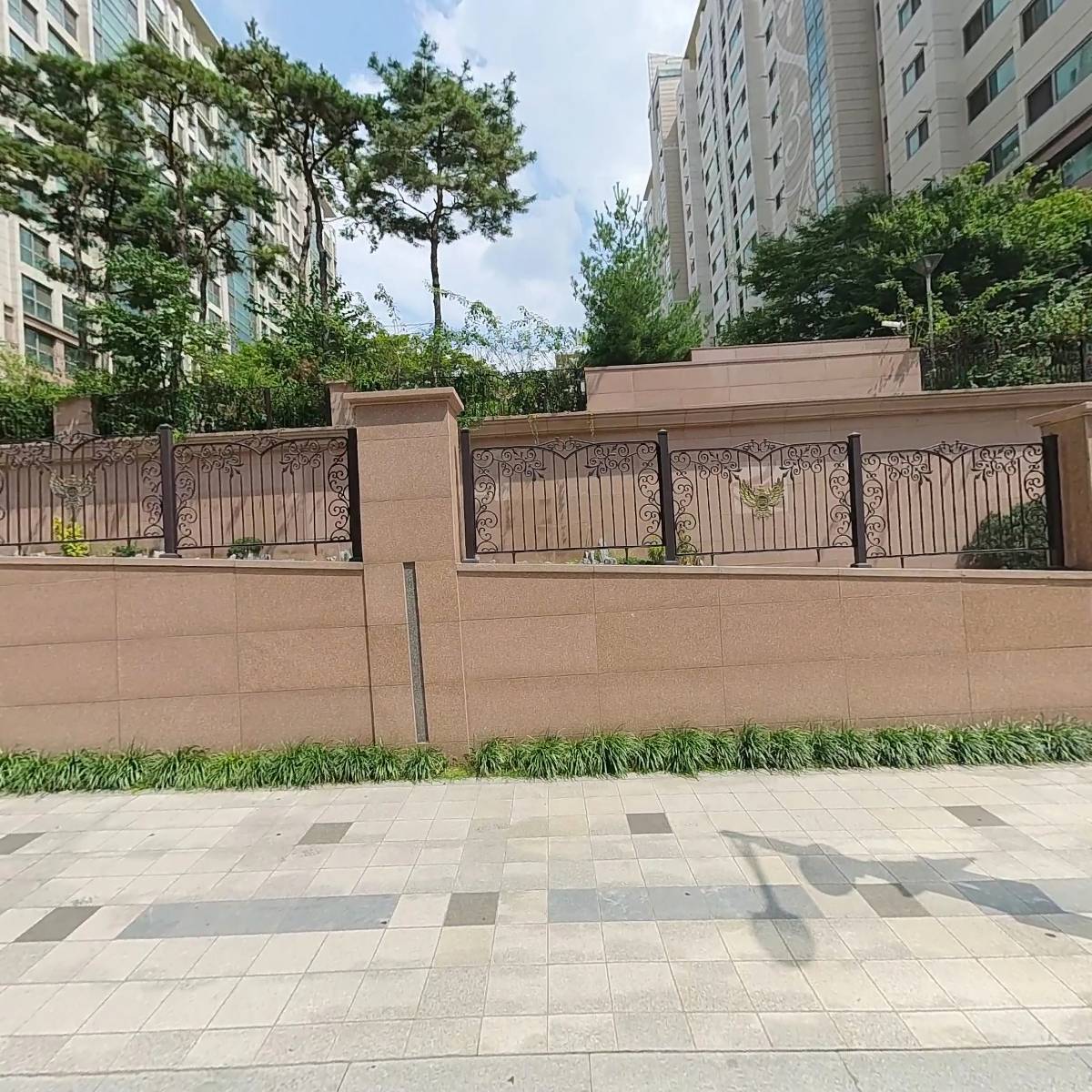 어바웃드레스