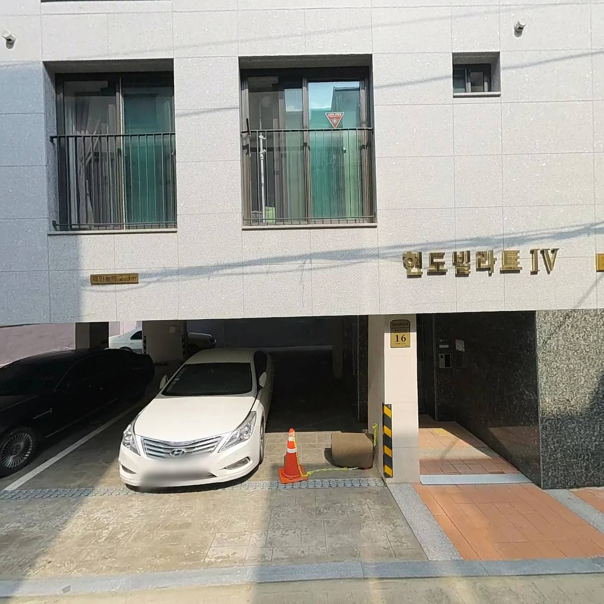 더디자인