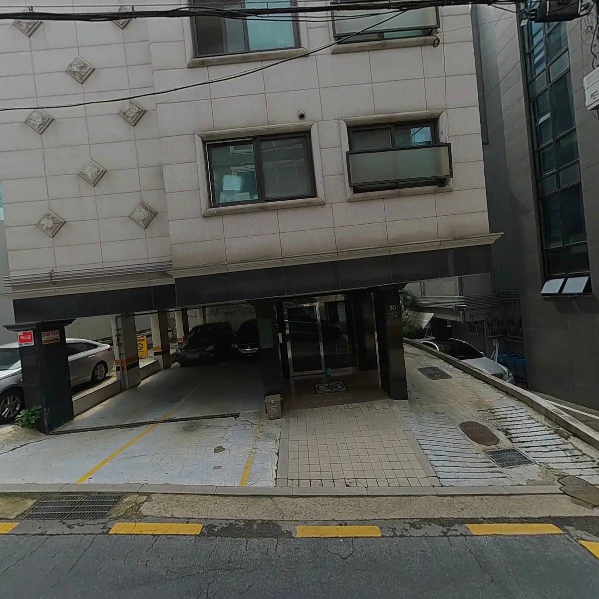 필하우스_3