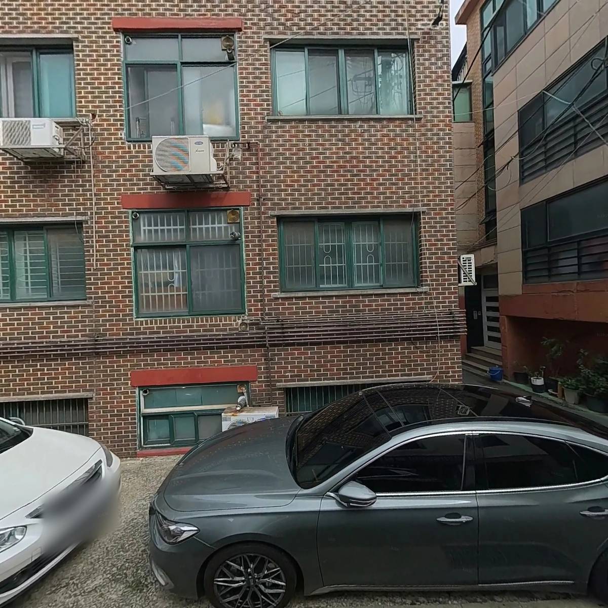 어데이